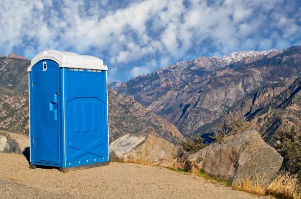 Portable Toilet Options We Offer in Glen Dale, WV
